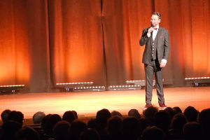 Moderator für Gala buchen